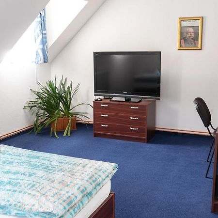 Hotel Pivovar Kácov Dış mekan fotoğraf