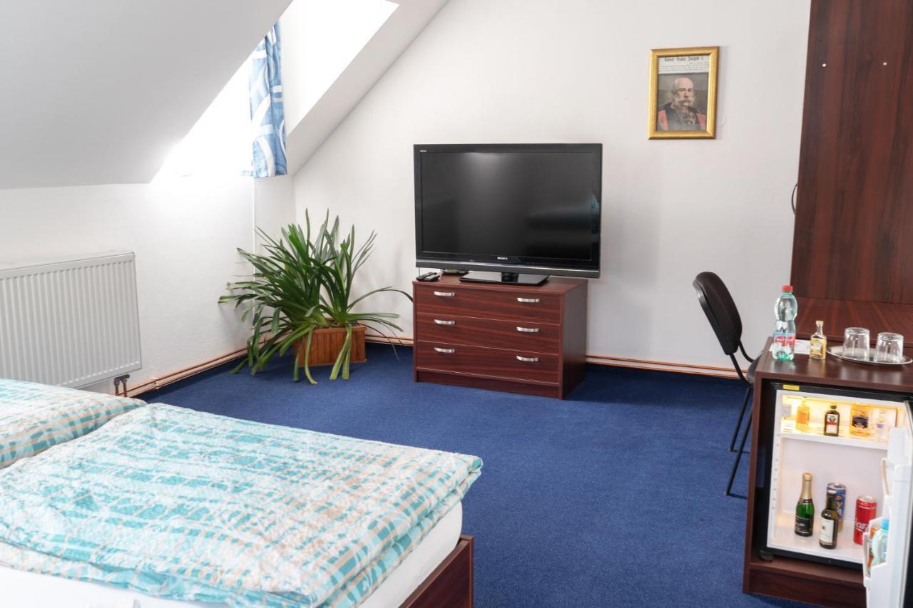 Hotel Pivovar Kácov Dış mekan fotoğraf
